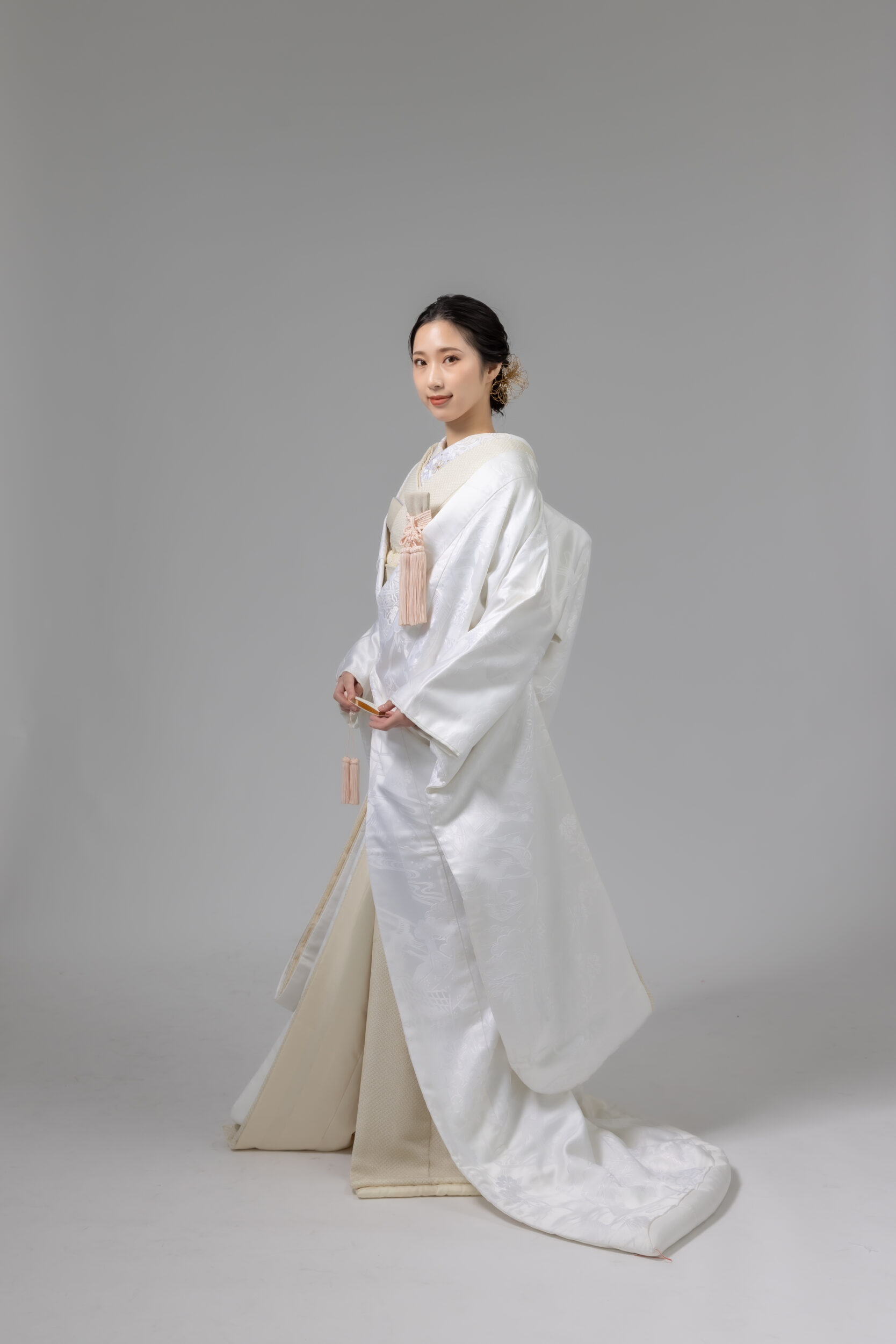 白無垢 - 前撮りもできる大阪のフォトウェディングなら studio clori 