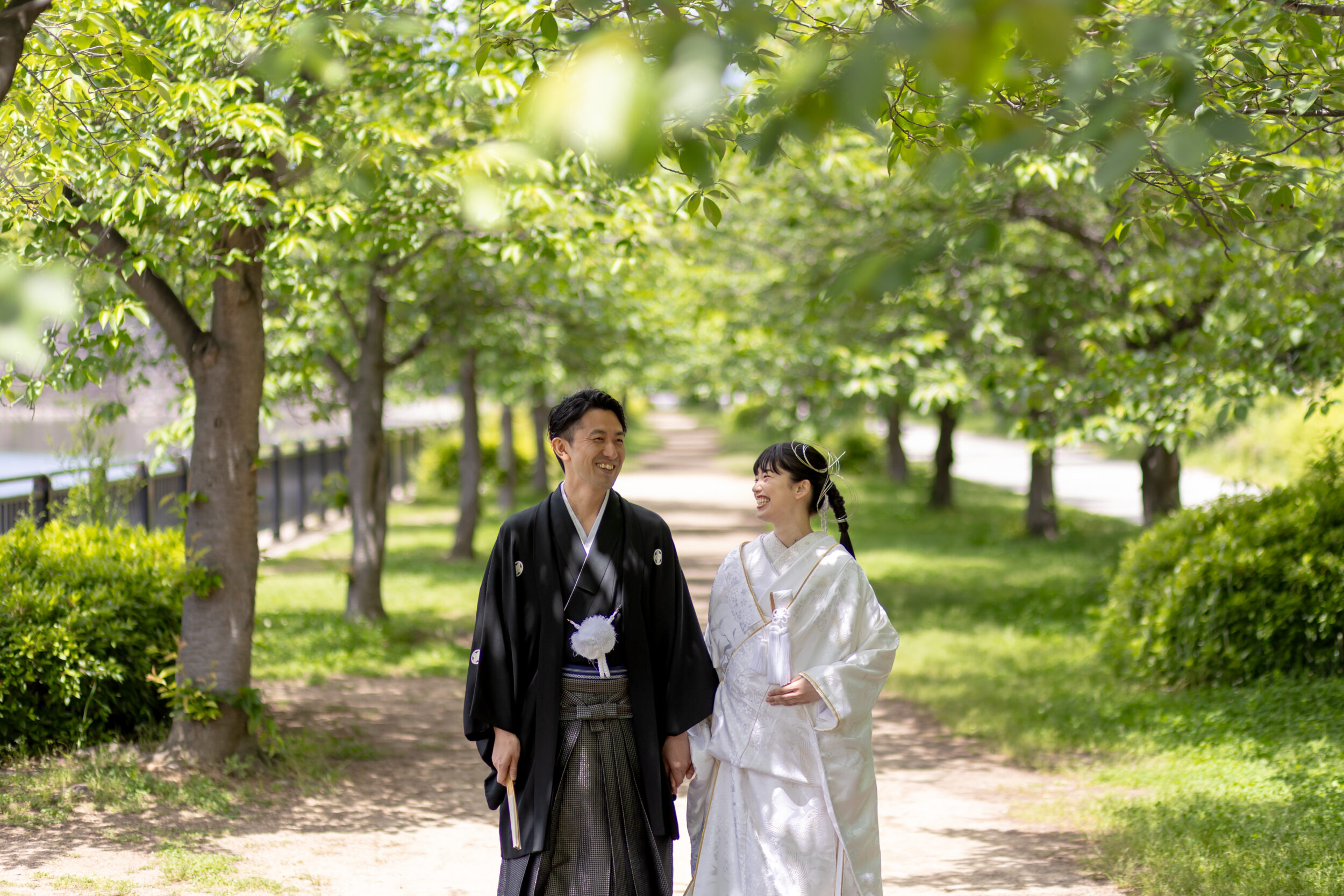 和装　大阪城公園　ロケ　新緑